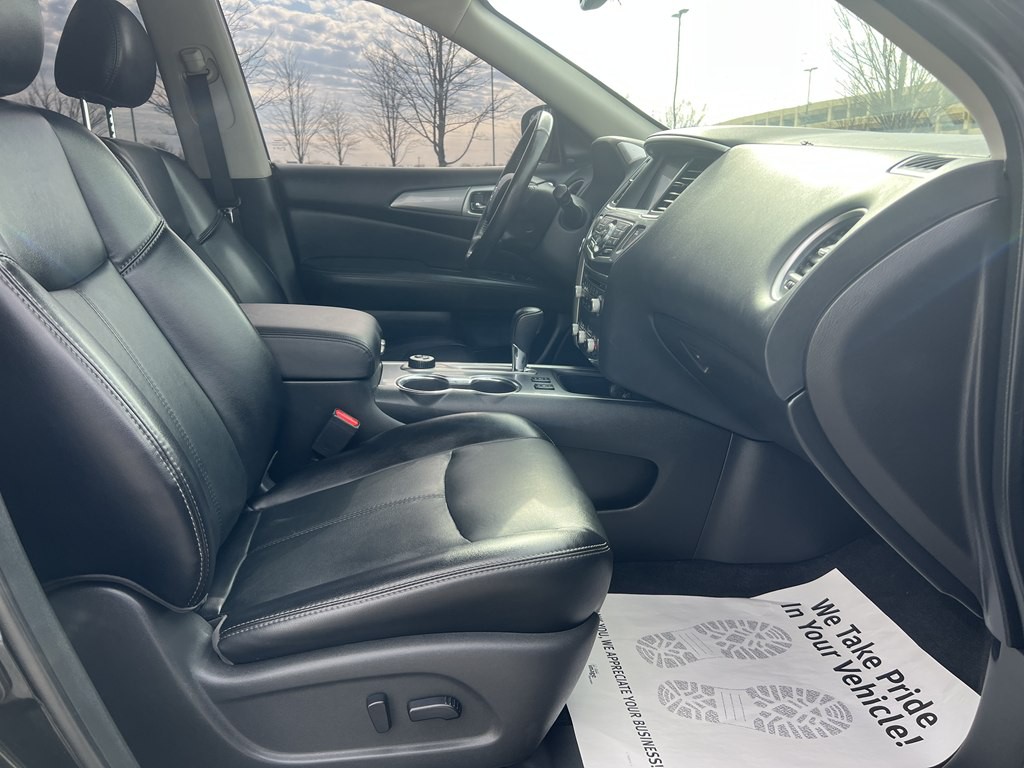 2020 Nissan Pathfinder Image 11