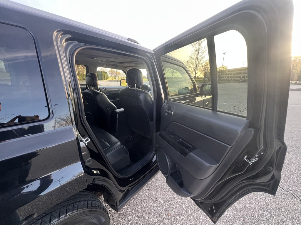 2017 Jeep Patriot Image 13