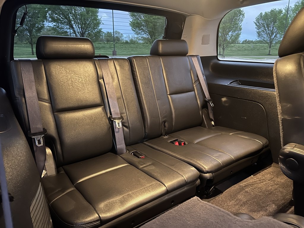 2014 Cadillac Escalade Image 13