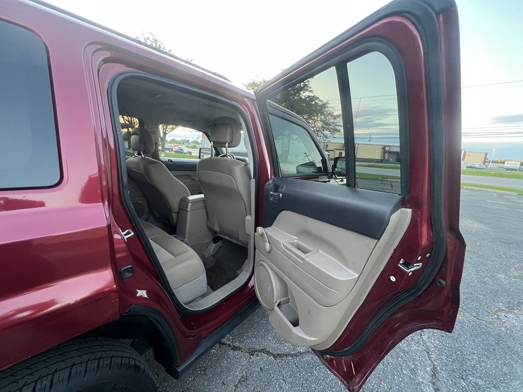 2012 Jeep Patriot Image 12