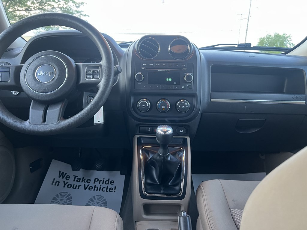 2012 Jeep Patriot Image 16