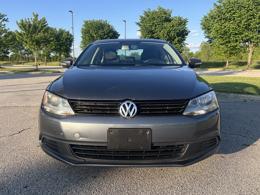 2012 Volkswagen Jetta Image 8