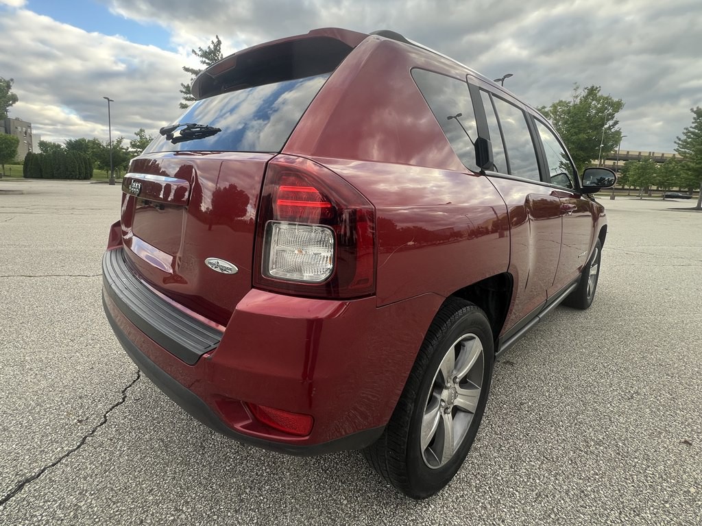 2016 Jeep Compass Image 5