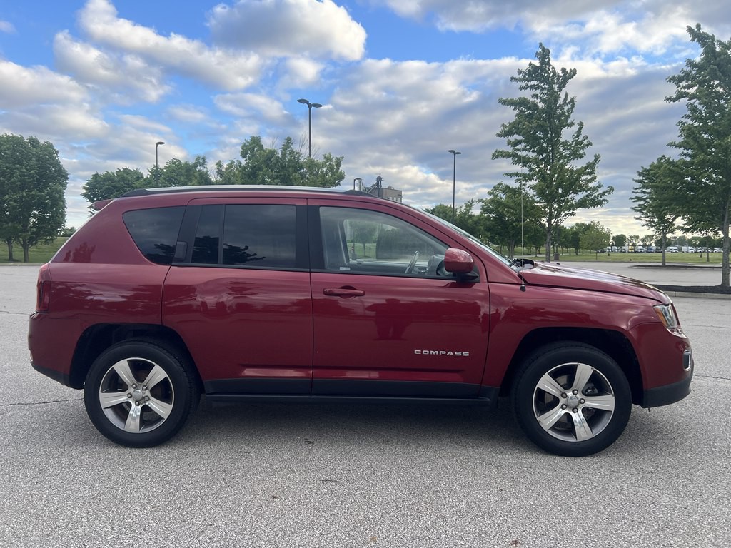 2016 Jeep Compass Image 6