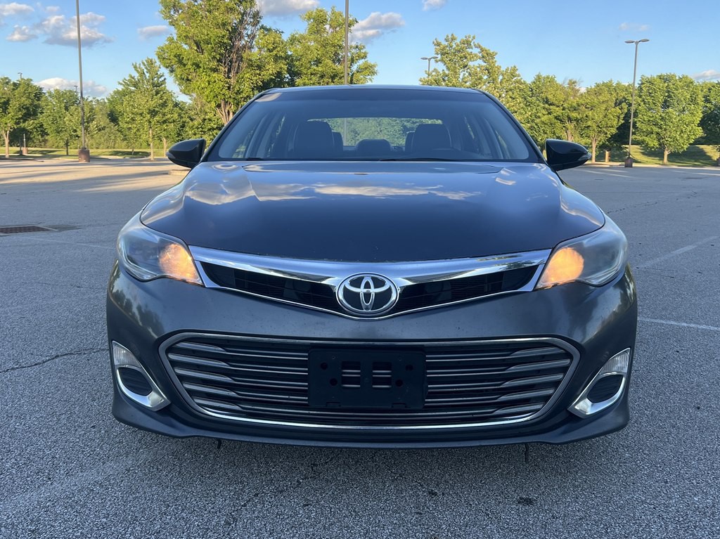2015 Toyota Avalon Image 8