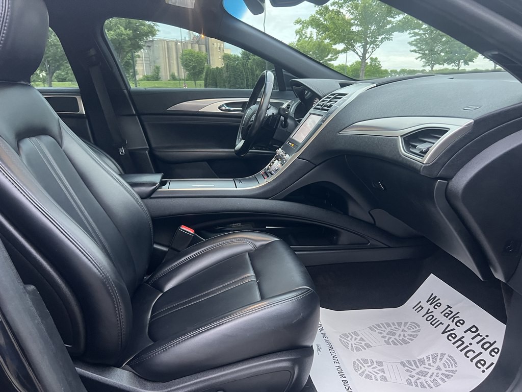 2020 Lincoln MKZ Image 11