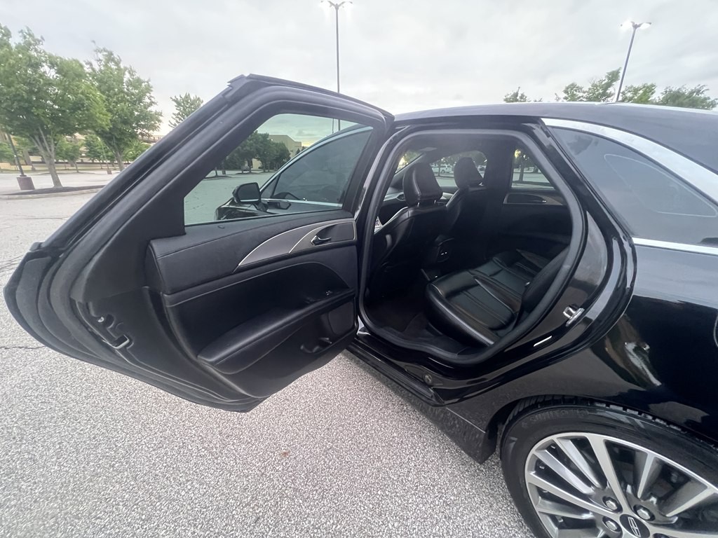 2020 Lincoln MKZ Image 14