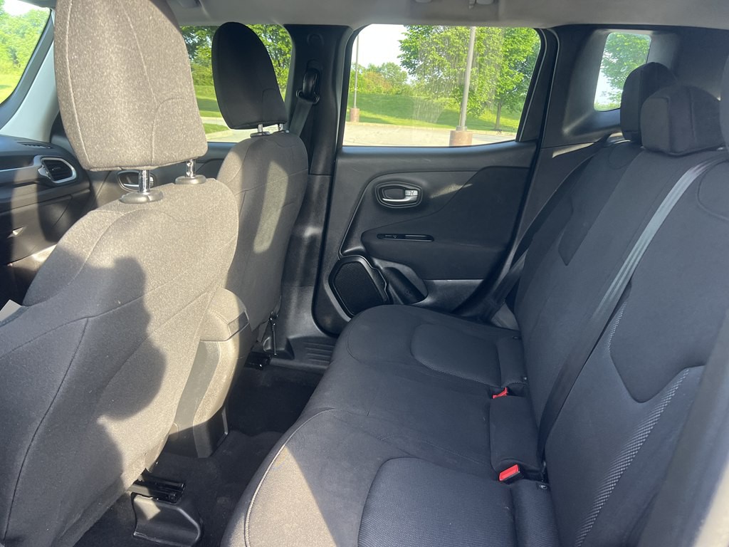 2019 Jeep Renegade Image 15