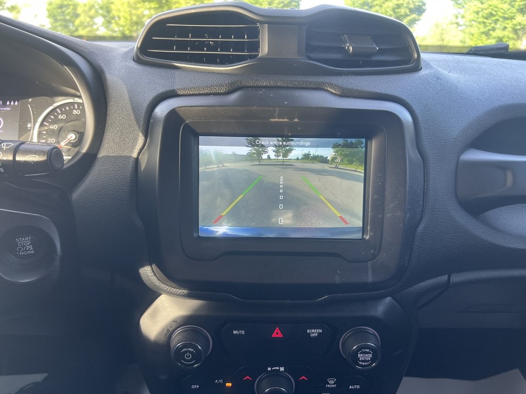 2019 Jeep Renegade Image 21