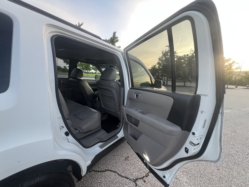 2010 Honda Pilot Image 12