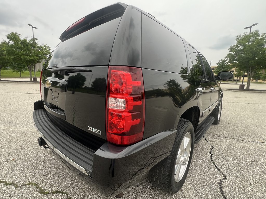 2010 Chevrolet Tahoe Image 5