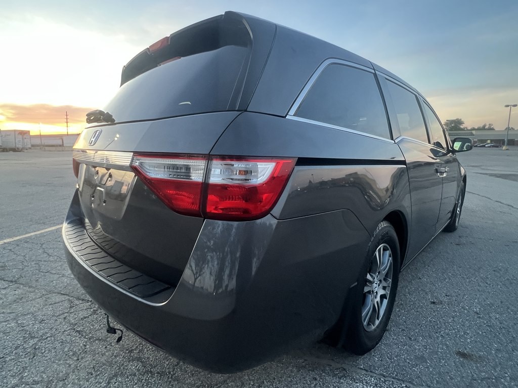 2013 Honda Odyssey Image 5