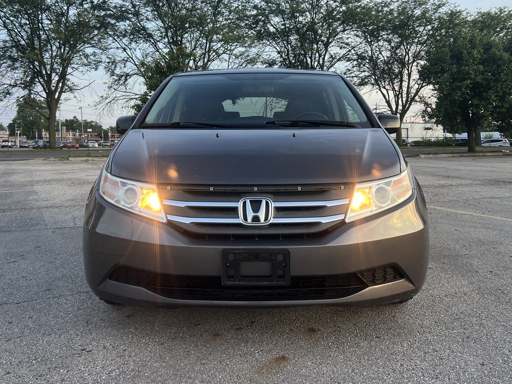 2013 Honda Odyssey Image 8