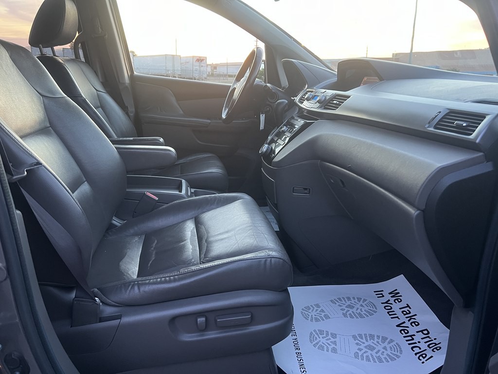 2013 Honda Odyssey Image 11