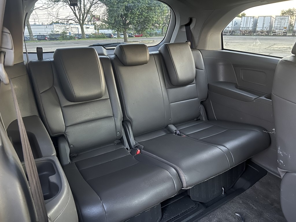 2013 Honda Odyssey Image 13