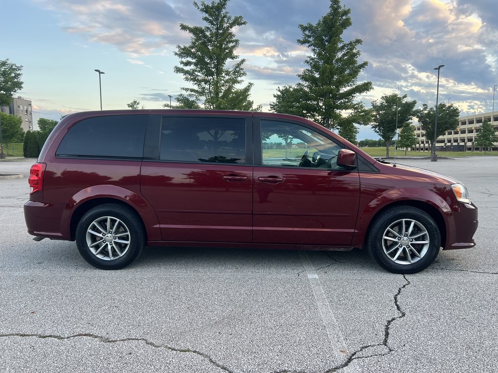 2017 Dodge Grand Caravan Image 6