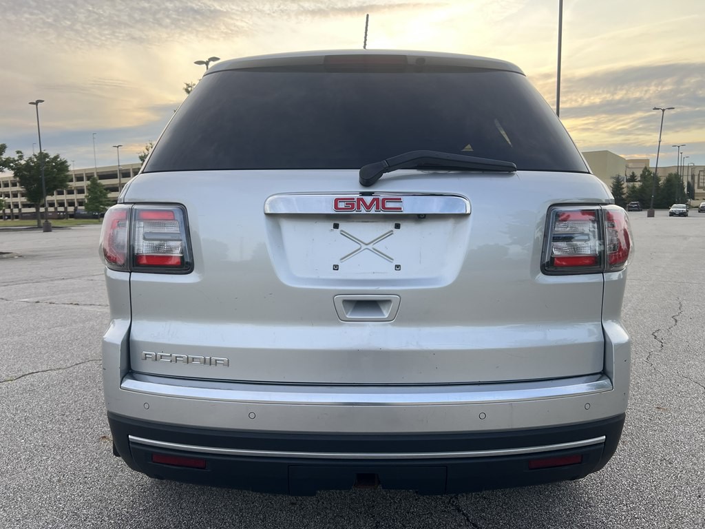 2015 GMC Acadia Image 4