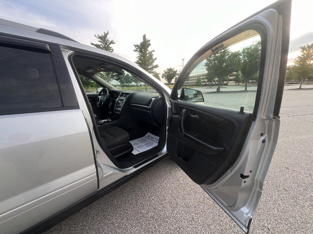 2015 GMC Acadia Image 10