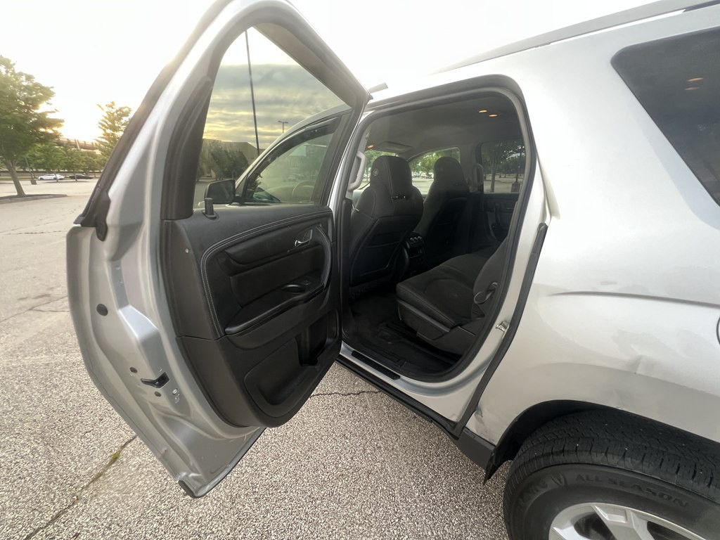 2015 GMC Acadia Image 14