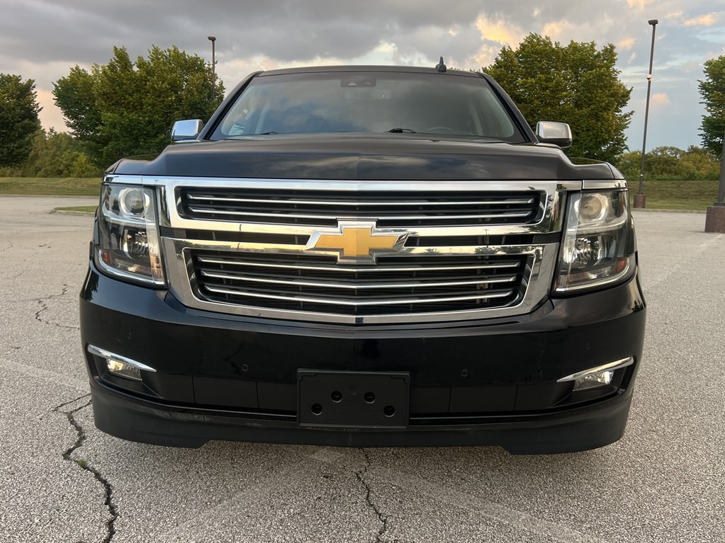 2015 Chevrolet Suburban Image 8