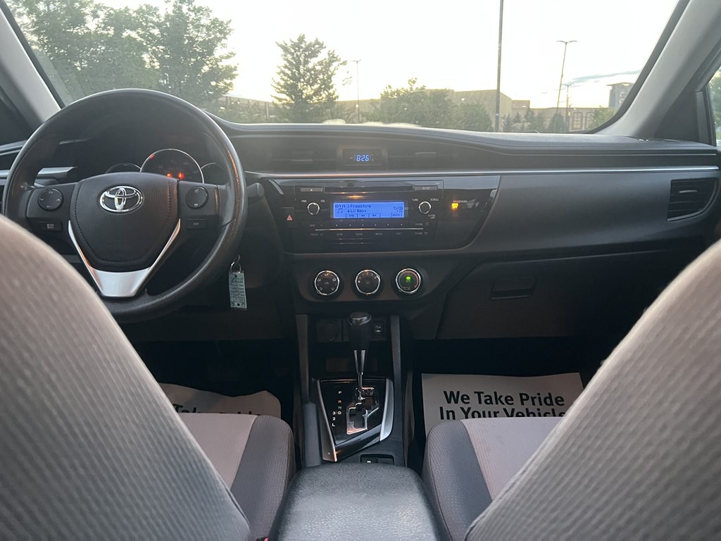 2014 Toyota Corolla Image 19