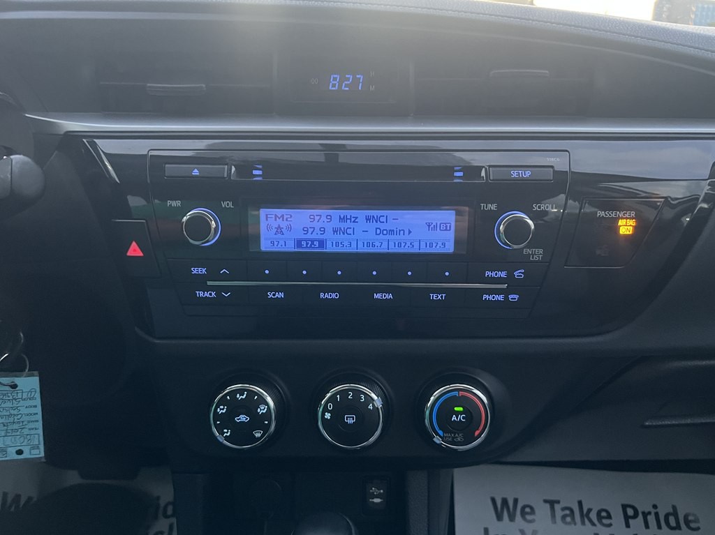 2014 Toyota Corolla Image 20