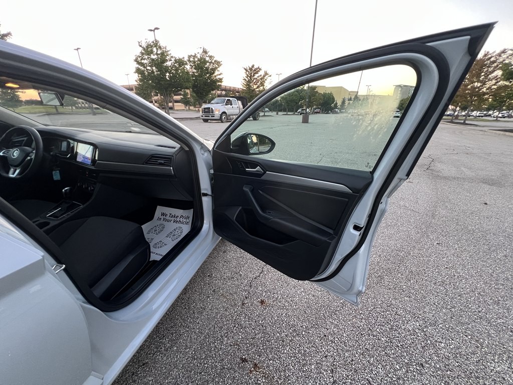 2019 Volkswagen Jetta Image 10