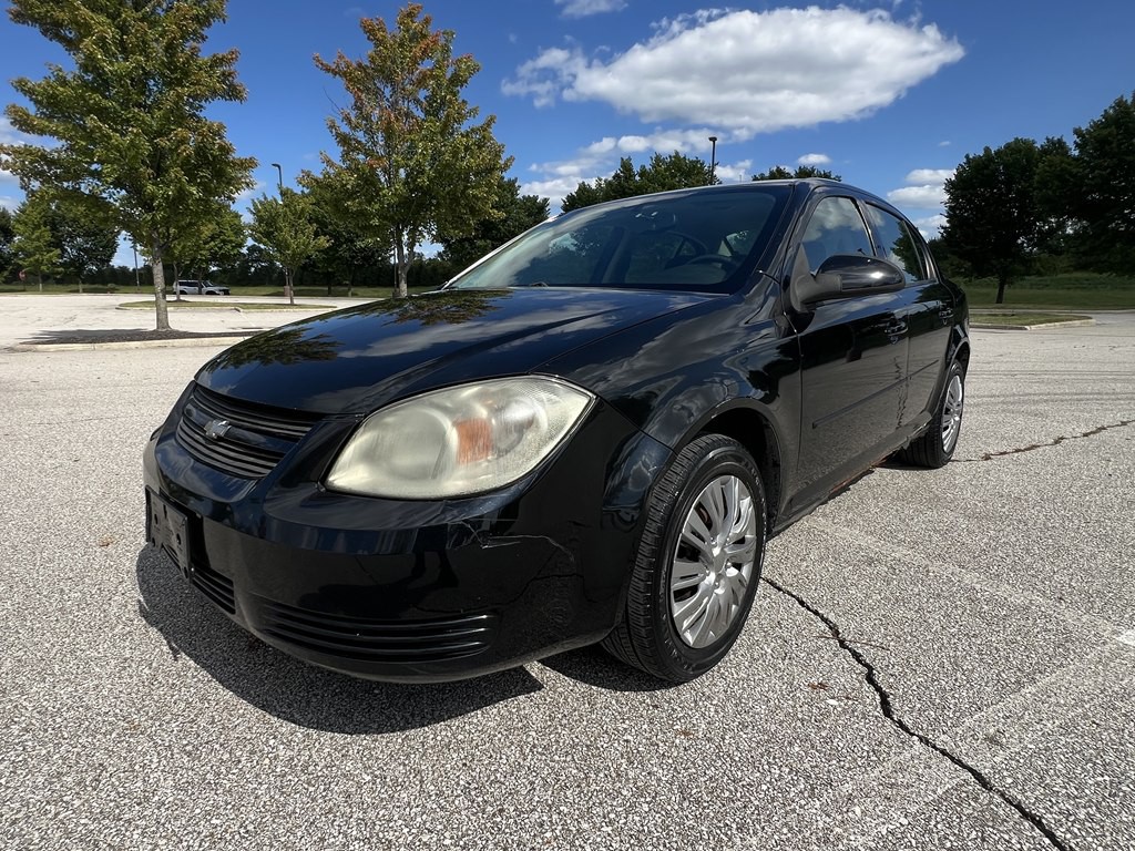 2010 Chevrolet Cobalt Image 1