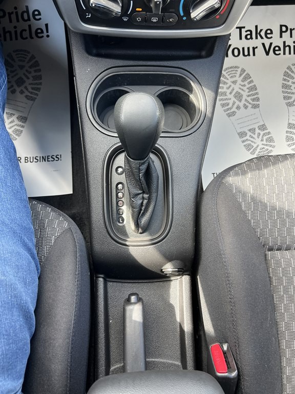 2010 Chevrolet Cobalt Image 21