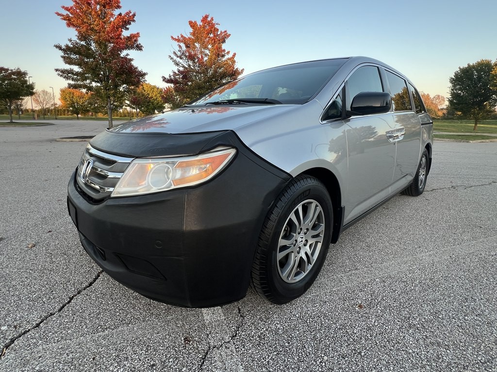2012 Honda Odyssey Image 1