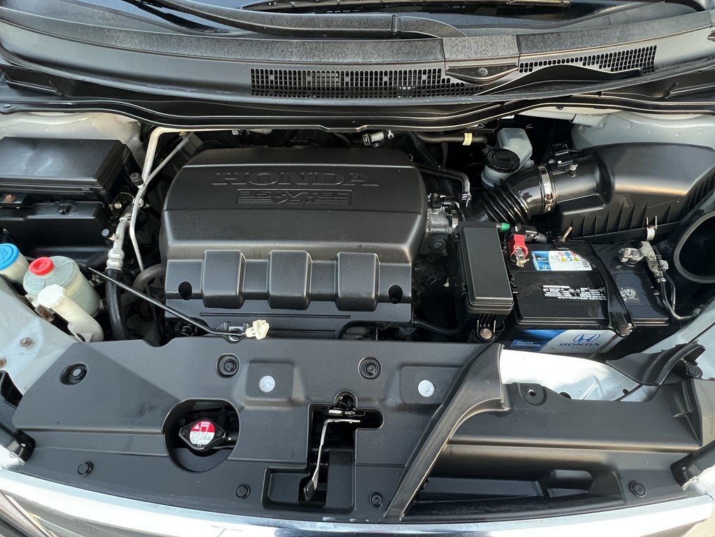 2012 Honda Odyssey Image 9
