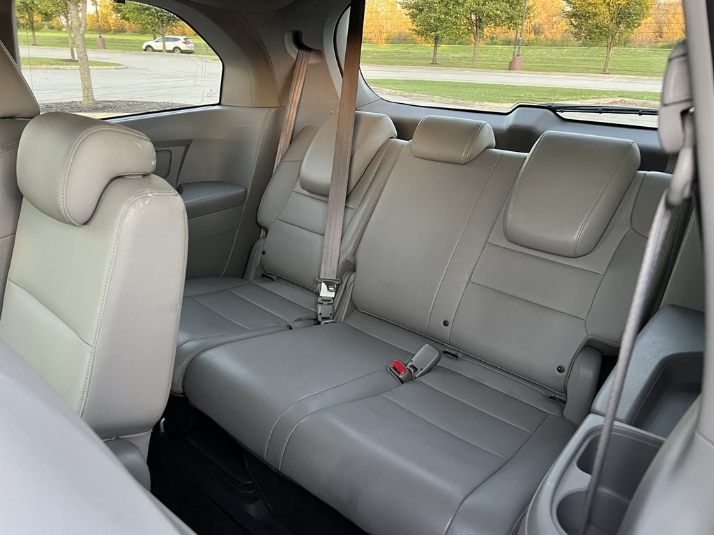 2012 Honda Odyssey Image 15