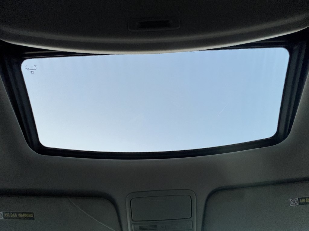 2012 Honda Odyssey Image 23