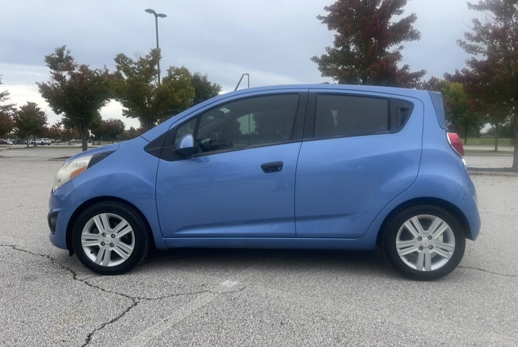 2014 Chevrolet Spark Image 2