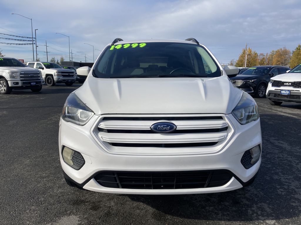 2017 Ford Escape Image 2