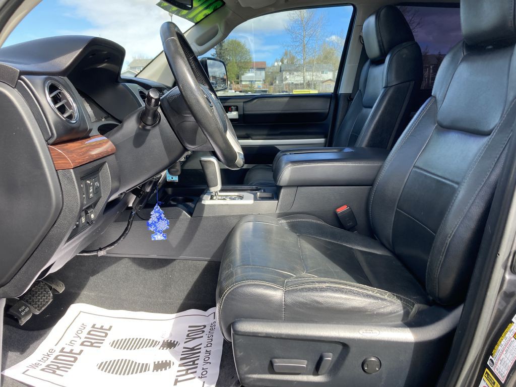 2014 Toyota Tundra Image 9