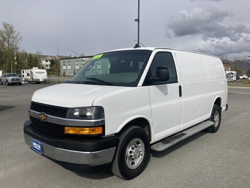 2021 Chevrolet Express Image 1
