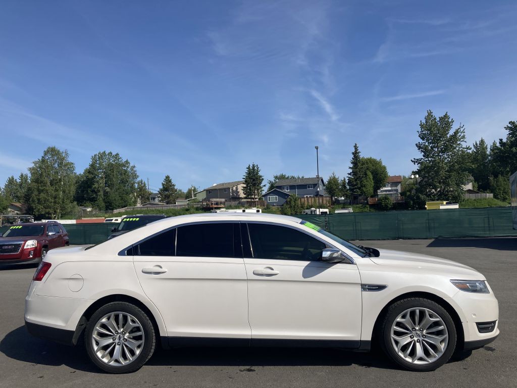 2018 Ford Taurus Image 4