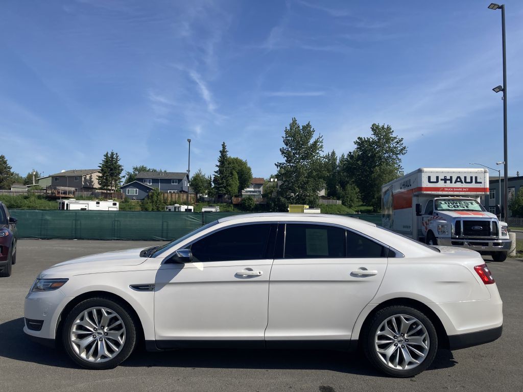 2018 Ford Taurus Image 8