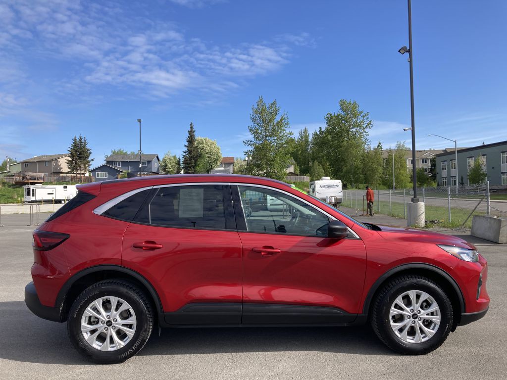 2023 Ford Escape Image 4