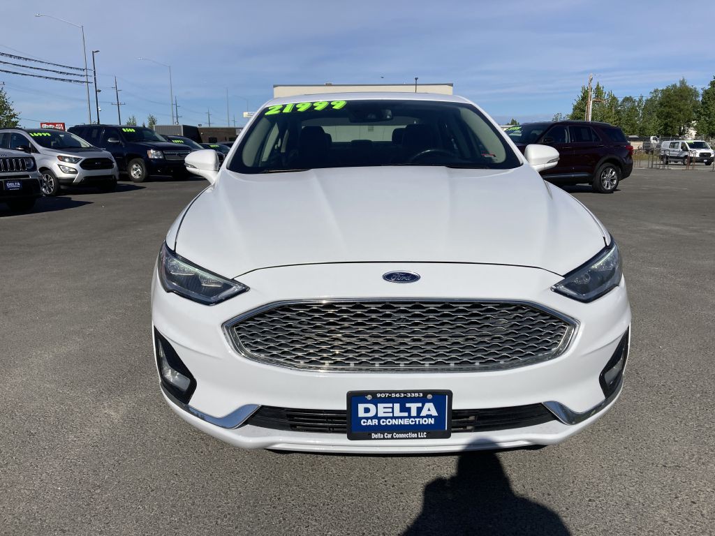 2020 Ford Fusion Image 2