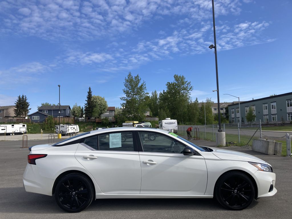 2022 Nissan Altima Image 4