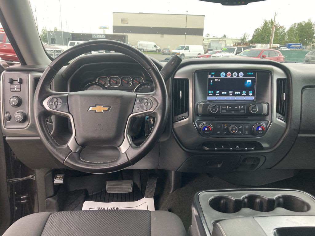 2018 Chevrolet Silverado 1500 Image 11