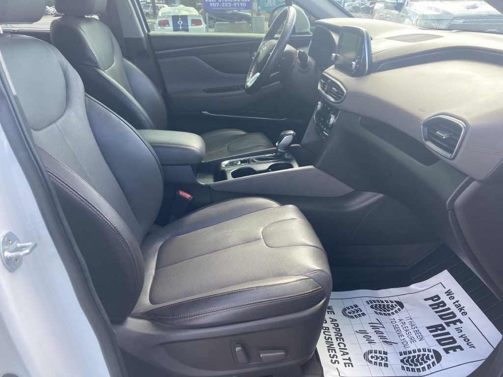 2019 Hyundai Santa Fe Image 12
