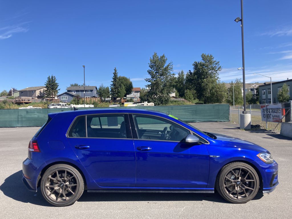 2019 Volkswagen Golf Image 4