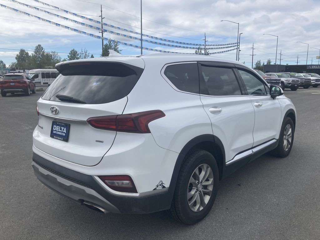 2020 Hyundai Santa Fe Image 5