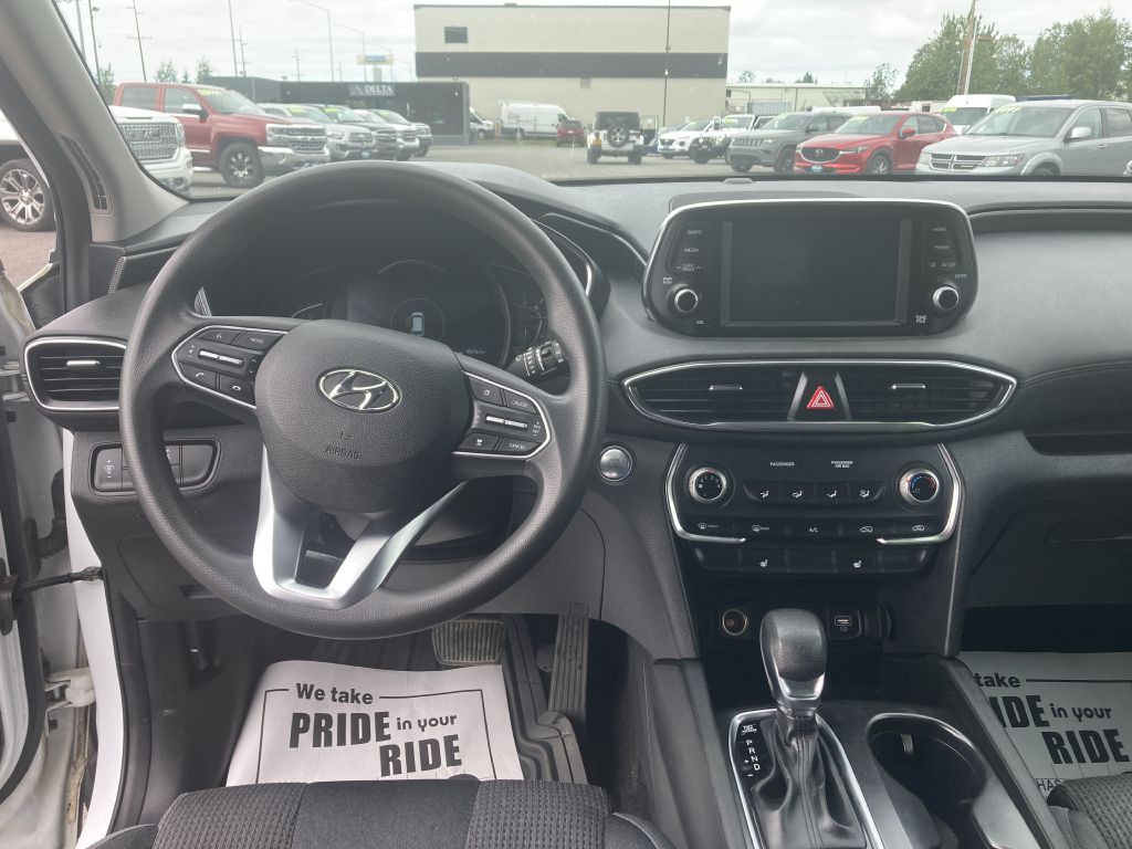 2020 Hyundai Santa Fe Image 10