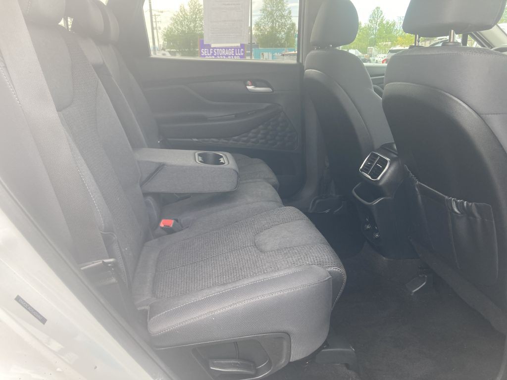 2020 Hyundai Santa Fe Image 12