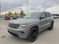 Image for 2022 Jeep Grand Cherokee Laredo E ID: 6709291