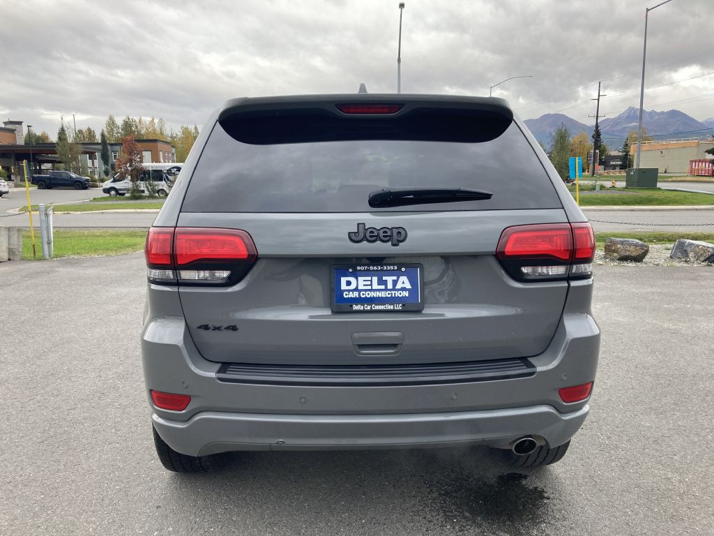 2022 Jeep Grand Cherokee Image 6